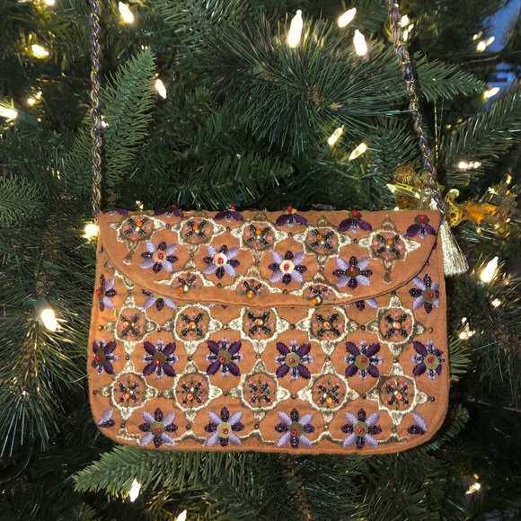 NWOT Boho phone purse - Picture 2 of 8